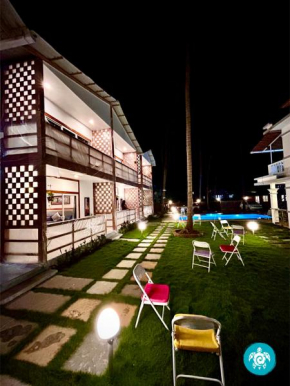 White Turtle Hotel
